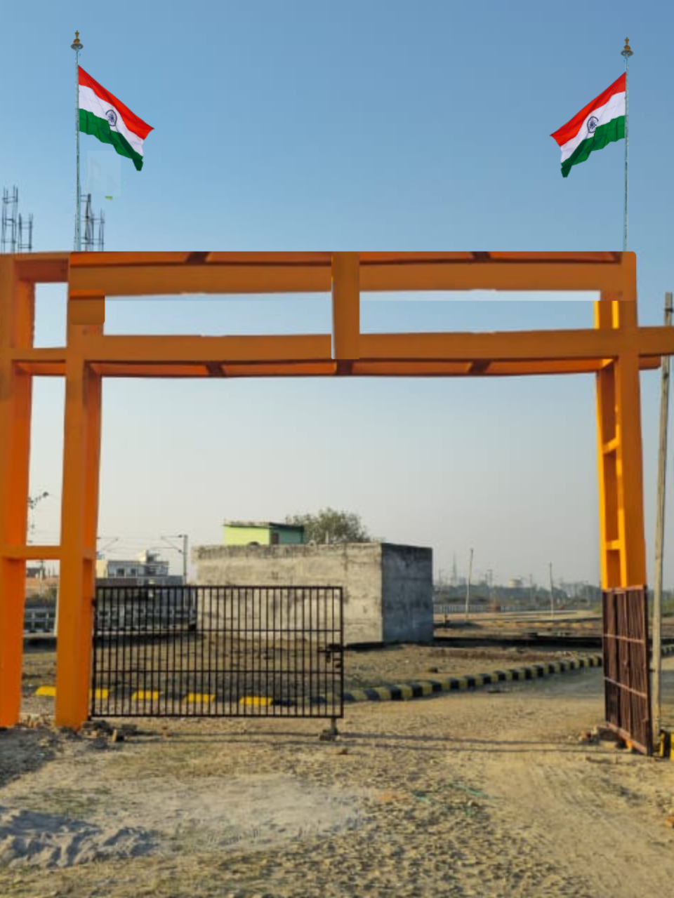 RAEBARELI ROAD