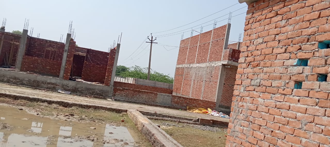 RAEBARELI ROAD