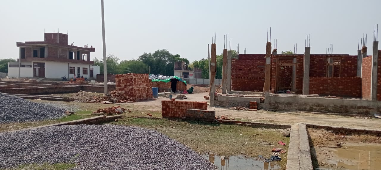 RAEBARELI ROAD